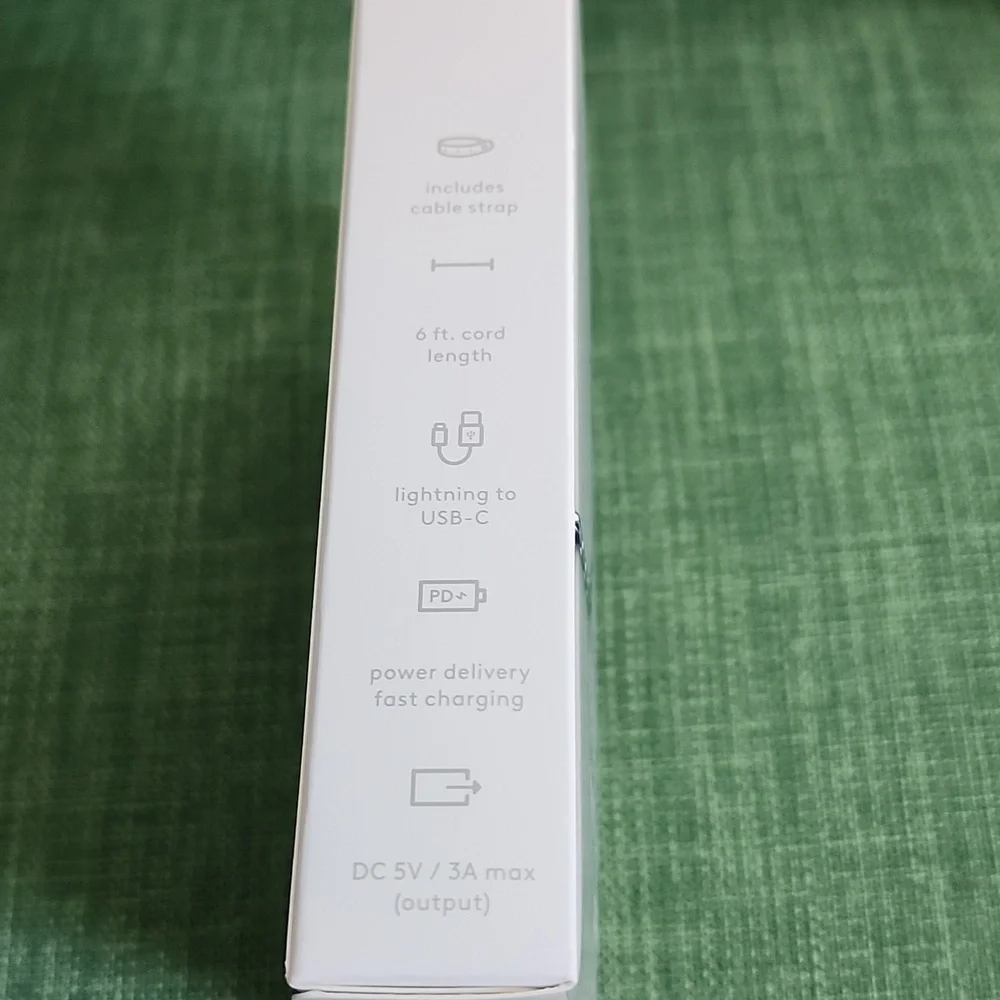 Heyday Artist Series Fast Charging Cable - Lightning to USB-C